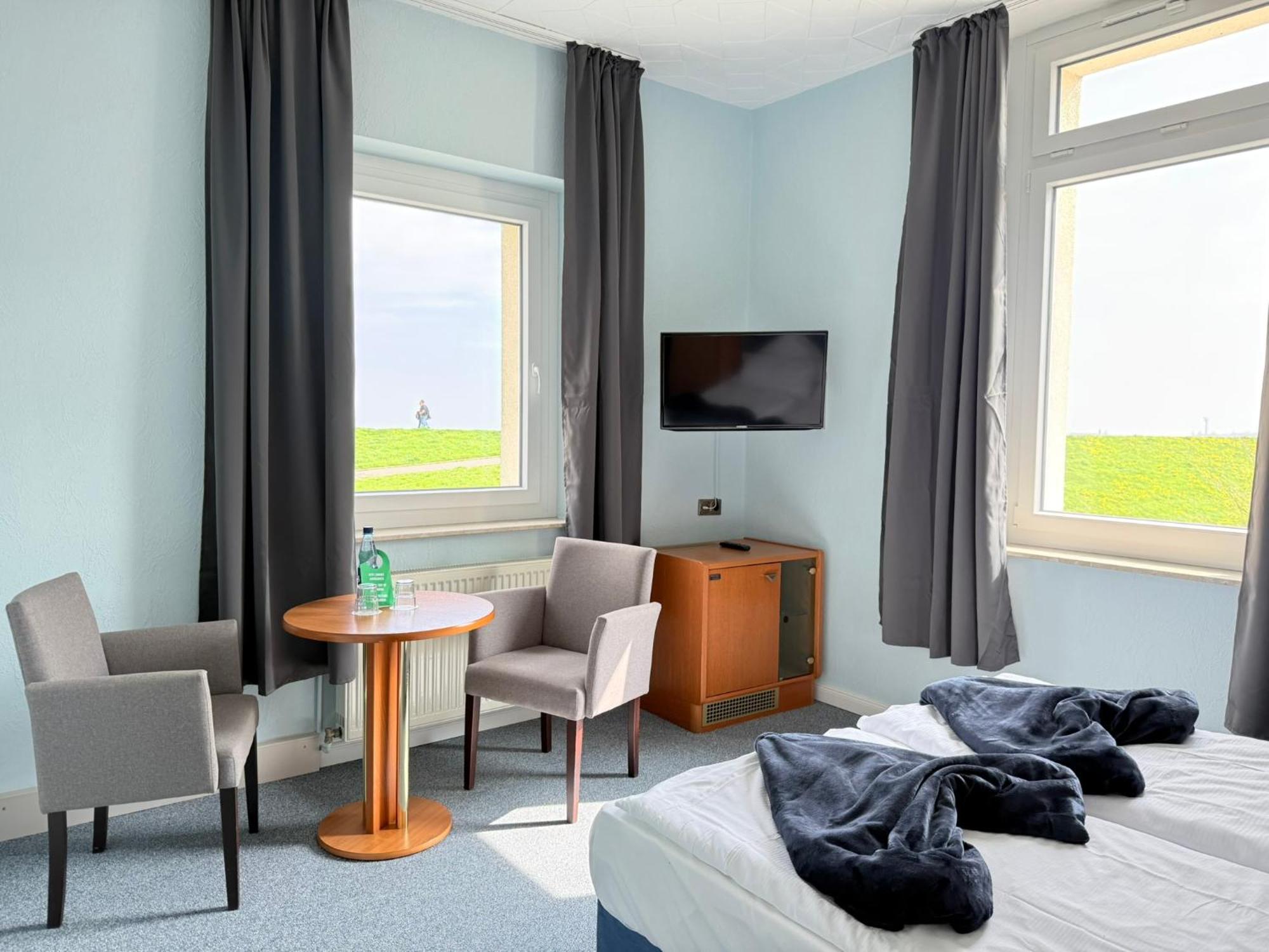 Seehotel Neue Liebe Cuxhaven Buitenkant foto